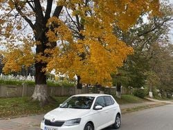 Culoarealb Utilizat 2015 Skoda Fabia Ambition Hatchback | 5.500 EUR (Preț OK)