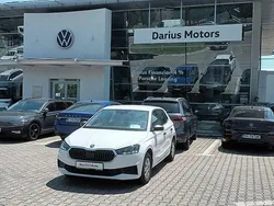 Alb Utilizat 2024 Skoda Fabia Essence | 15.600 EUR (Puțin scump)