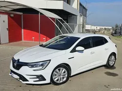 Alb Utilizat 2021 Renault Mégane IV Hatchback | 14.300 EUR (Scump)