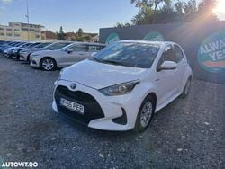Culoarealb Utilizat 2021 Toyota Yaris Hybrid Hatchback | 13.450 EUR (Super Preț)