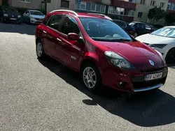 Rosu Utilizat 2010 Renault Clio III Hatchback | 3.500 EUR