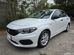 Alb Utilizat 2016 Fiat Tipo Lounge Berlinǎ | 3.990 EUR (Preț OK)