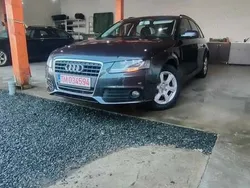 Negru Utilizat 2011 Audi A4 Berlinǎ | 5.699 EUR