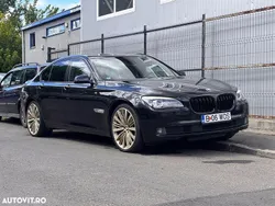 Negru Utilizat 2011 BMW 730L Berlinǎ | 10.500 EUR (Preț bun)