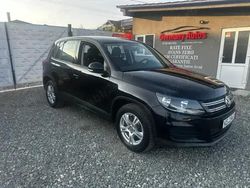 Negru Utilizat 2015 VW Tiguan Exclusive SUV | 12.000 EUR (Preț OK)