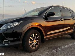 Culoarealte culori Utilizat 2016 Nissan Qashqai Tekna SUV | 15.600 EUR (Puțin scump)