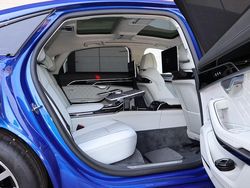 Utilizat 2023 Audi A8L Exclusive Berlinǎ | 94.609 EUR