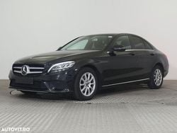 Culoarenegru Utilizat 2020 Mercedes C180 Avantgarde Berlinǎ | 20.570 EUR (Preț OK)