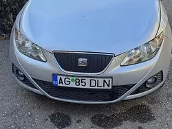 Gri Utilizat 2011 Seat Ibiza Hatchback | 2.500 EUR (Super Preț)