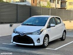 Culoarealb Utilizat 2016 Toyota Yaris Hybrid | 10.500 EUR (Preț OK)