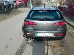 Gri Utilizat 2008 Alfa Romeo 159 | 2.100 EUR (Super Preț)