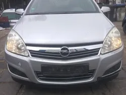 Utilizat 2010 Opel Astra Break | 2.600 EUR (Preț bun)