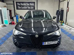 Culoarenegru Utilizat 2018 Alfa Romeo Stelvio Sprint SUV | 22.506 EUR (Preț OK)
