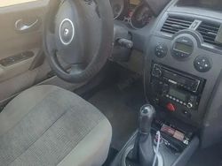 Utilizat 2008 Renault Mégane III Berlinǎ | 2.000 EUR (Preț OK)