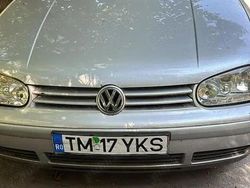 Utilizat 2003 VW Golf IV Berlinǎ | 900 EUR (Preț bun)