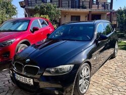 Culoarenegru Utilizat 2012 BMW 320 Sport Line Break | 7.300 EUR (Scump)