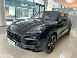 Albastru Utilizat 2019 Porsche Cayenne Turbo SUV | 74.999 EUR