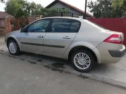 Auriu Utilizat 2007 Renault Mégane II Berlinǎ | 2.500 EUR (Puțin scump)