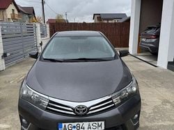 Culoaregri Utilizat 2015 Toyota Corolla Luna Berlinǎ | 9.500 EUR (Preț bun)