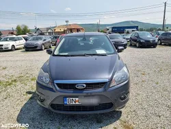 Gri Utilizat 2010 Ford Focus Hatchback | 2.990 EUR (Preț OK)