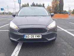 Gri Utilizat 2015 Ford Focus Hatchback | 5.950 EUR (Preț OK)