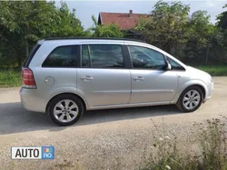 Gri Utilizat 2006 Opel Zafira Monovolum | 2.799 EUR (Puțin scump)