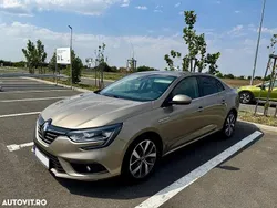 Culoarebej Utilizat 2018 Renault Mégane IV Berlinǎ | 11.750 EUR (Scump)