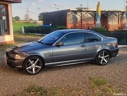 Gri Utilizat 2000 BMW 323 Coupe | 5.999 EUR