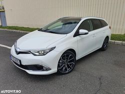 Culoarealb Utilizat 2015 Toyota Auris Hybrid Break | 12.599 EUR (Preț OK)