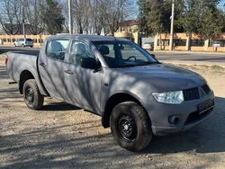 Gri Utilizat 2010 Mitsubishi L200 Intense Pickup | 6.900 EUR (Preț bun)