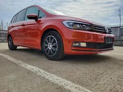 Portocaliu Utilizat 2017 VW Touran Monovolum | 14.850 EUR (Preț OK)