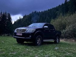 Negru Utilizat 2011 Toyota HiLux Comfort Pickup | 17.200 EUR (Puțin scump)