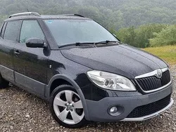 Negru Utilizat 2012 Skoda Fabia Ambiente | 5.190 EUR (Scump)