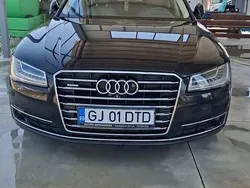 Culoarenegru Utilizat 2015 Audi A8L Berlinǎ | 24.500 EUR (Super Preț)