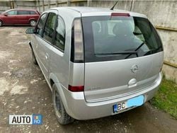 Argintiu Utilizat 2010 Opel Meriva Monovolum | 1.500 EUR