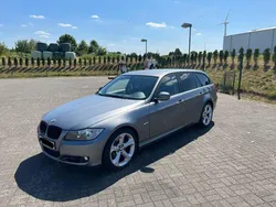 Gri Utilizat 2011 BMW 320 Coupe | 6.350 EUR