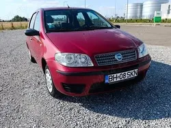 Visiniu Utilizat 2007 Fiat Punto Hatchback | 950 EUR