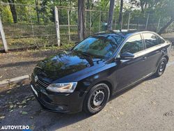 Culoarenegru Utilizat 2011 VW Jetta Comfortline Berlinǎ | 6.000 EUR (Preț OK)