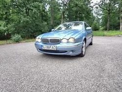 Utilizat 2005 Jaguar X-type Berlinǎ | 2.200 EUR