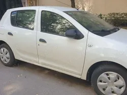 Utilizat 2015 Dacia Sandero Hatchback | 4.200 EUR (Scump)