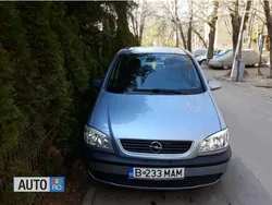 Argintiu Utilizat 2004 Opel Zafira Monovolum | 2.350 EUR