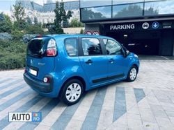 Albastru Utilizat 2009 Citroën C3 Picasso Monovolum | 2.400 EUR