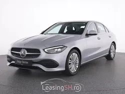 Argintiu Utilizat 2024 Mercedes A200 Avantgarde Berlinǎ | 44.254 EUR (Preț bun)