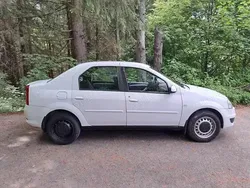 Utilizat 2008 Dacia Logan Berlinǎ | 2.000 EUR