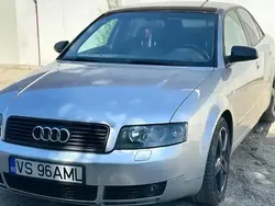 Utilizat 2004 Audi A4 Berlinǎ | 3.200 EUR