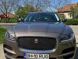 Culoarebej Utilizat 2017 Jaguar F-Pace SUV | 20.200 EUR (Preț OK)
