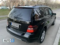 Negru Utilizat 2008 Mercedes ML320 SUV | 12.900 EUR