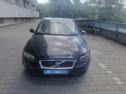 Culoarenegru Utilizat 2007 Volvo C30 Hatchback | 2.750 EUR