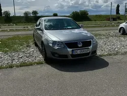 Utilizat 2006 VW Passat Berlinǎ | 2.200 EUR (Preț bun)