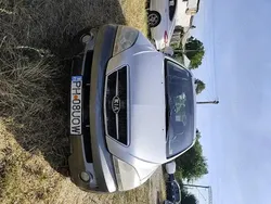 Gri Utilizat 2003 Kia Sorento 2 SUV | 2.000 EUR (Preț bun)